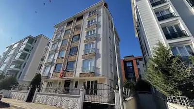 HÜRRIYET MAHALLESI'NDE FIRSAT 2+1 DAIRE
