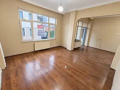 REMAX EFFECT'TEN İZMİT MERKEZDE YATIRIM FIRSATI 2+1 ARAKAT İSKAN