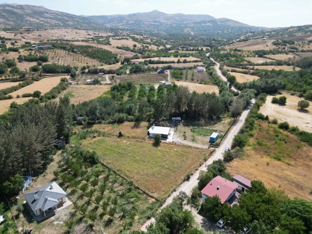 REMAX DOĞU'DAN MERKEZ GÜNBAĞI'NDA 2323 M2 ARSA