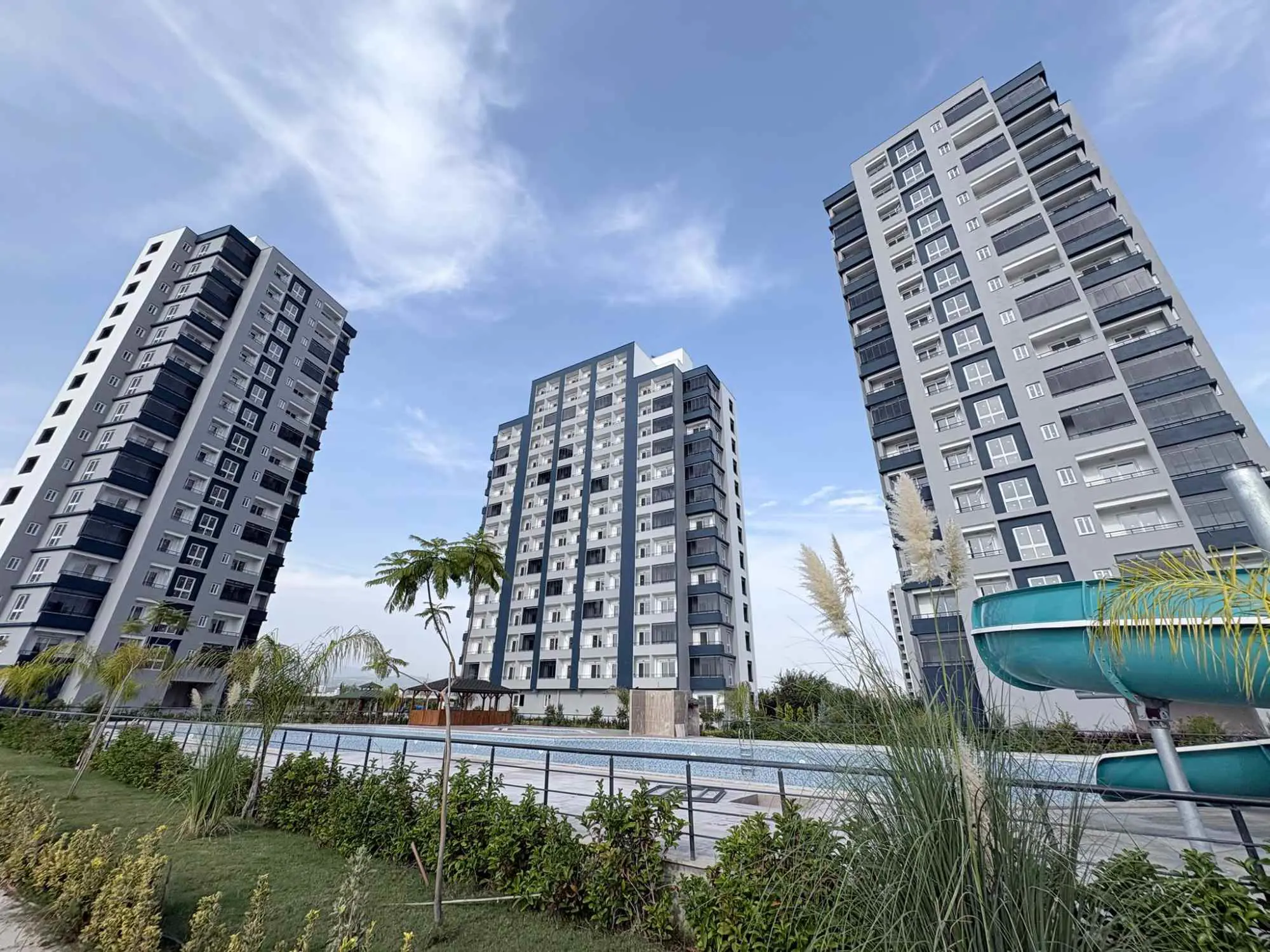 REMAX RİNA'DAN DENİZE YÜRÜME MESAFESİNDE 1+1 SIFIR DAİRE