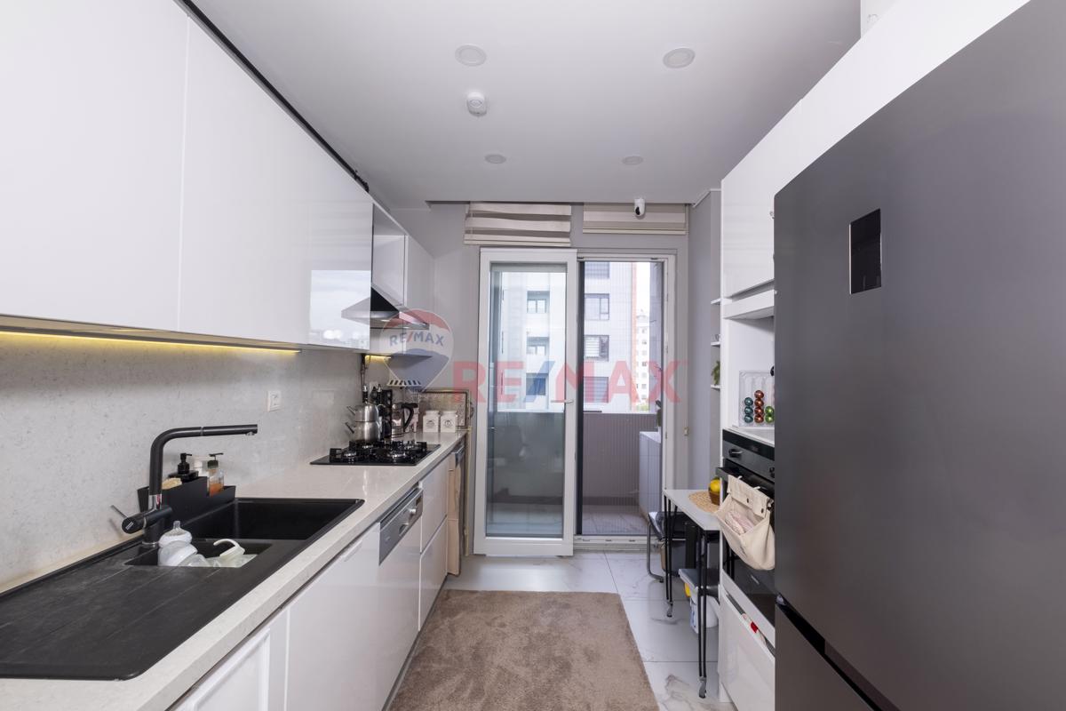 GRENA SUADIYE SITESI SATILIK 5+1 ÇATI DUBLEKSI DAIRE