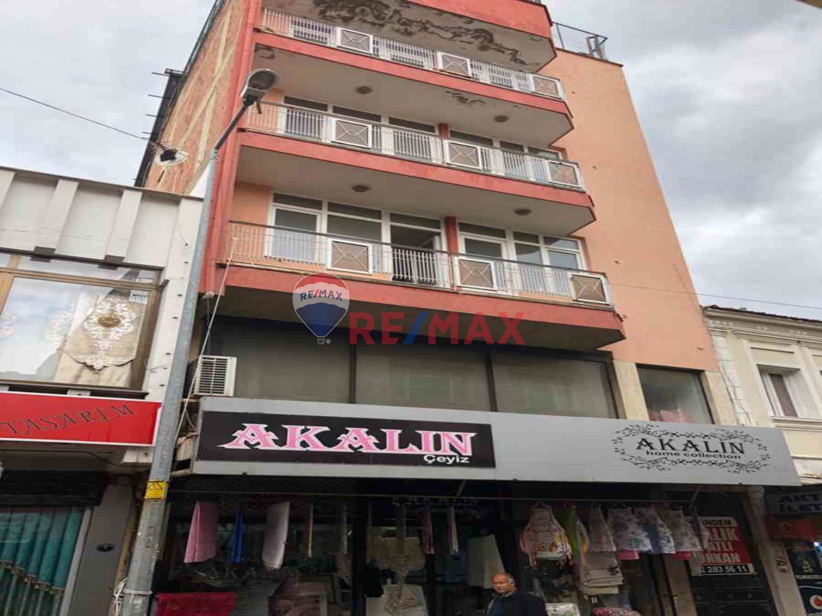 ÖDEMIŞ BANKALAR CADDESI KOMPLE SATILIK DÜKKAN VE BÜROLAR