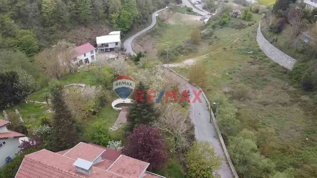 BEYKOZ ÇENGELDERE MAHALLESİ’NDE 1.642 M² VİLLA İMARLI SATILIK ARSA