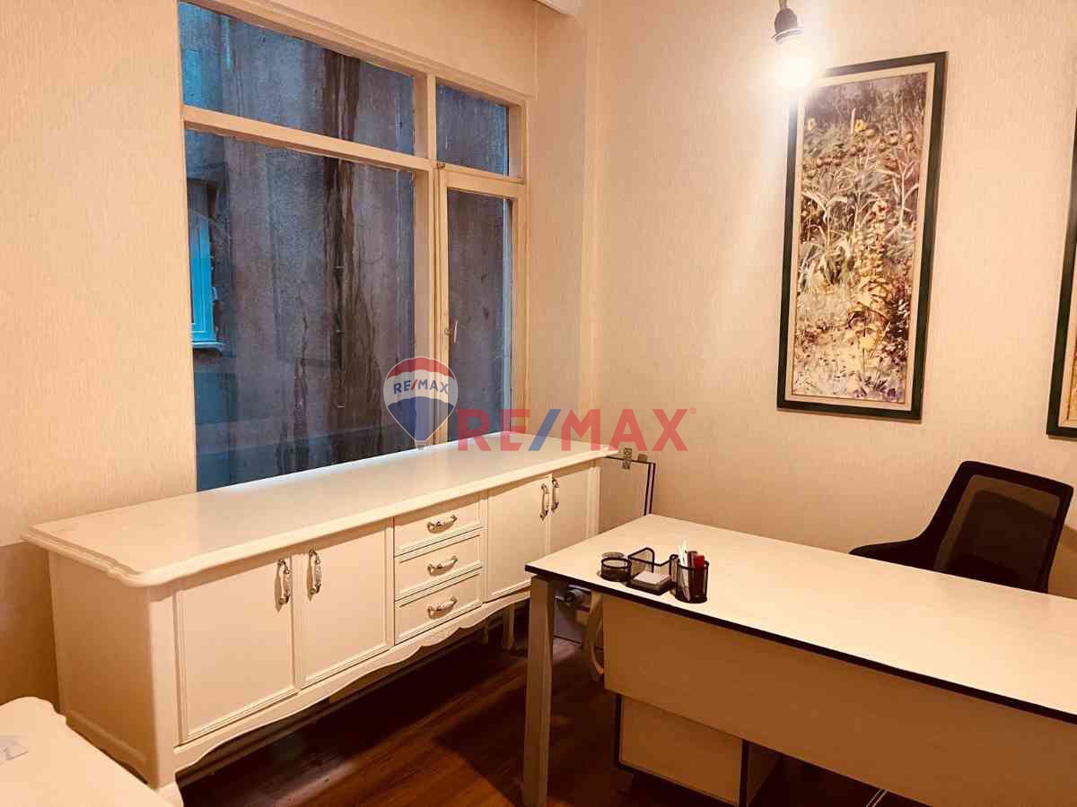 KOCAELI İZMIT KIRALIK BÜRO&OFIS LEYLA ATAKAN CADDESINDE