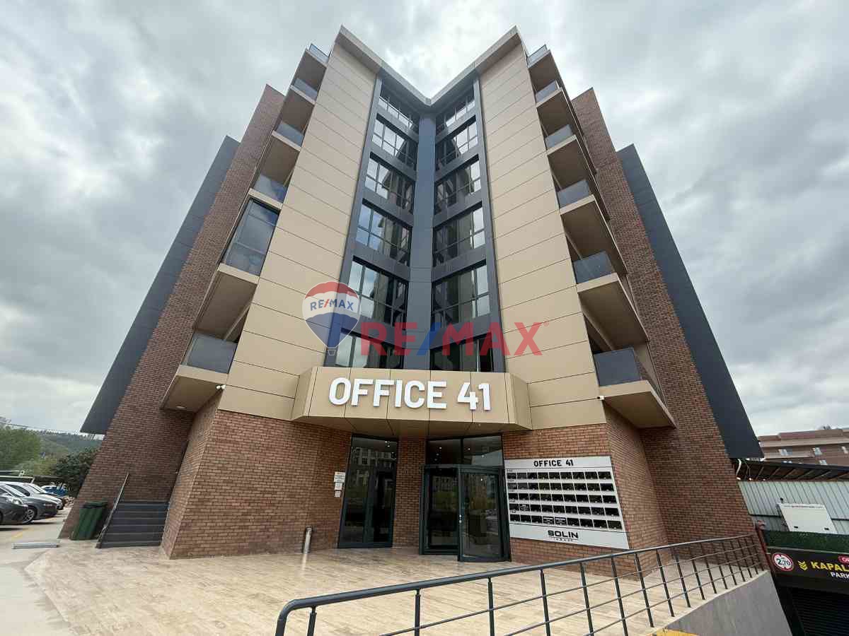 YEŞİLOVA MAHALLESI OFFİCE 41'DE KİRALIK OFİS