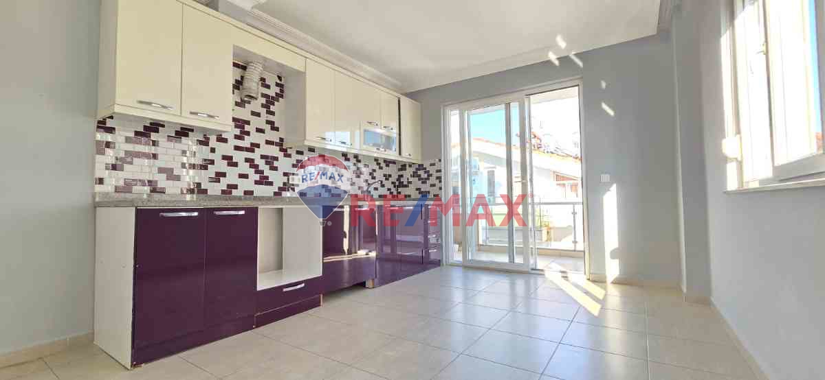 BAHÇELİEVLER'DE KİRALIK DAİRE