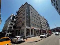 CUMHURİYET MEYDANINDA SAHİLE YAKIN DEVREN KİRALIK ÖZEL BİR OTEL