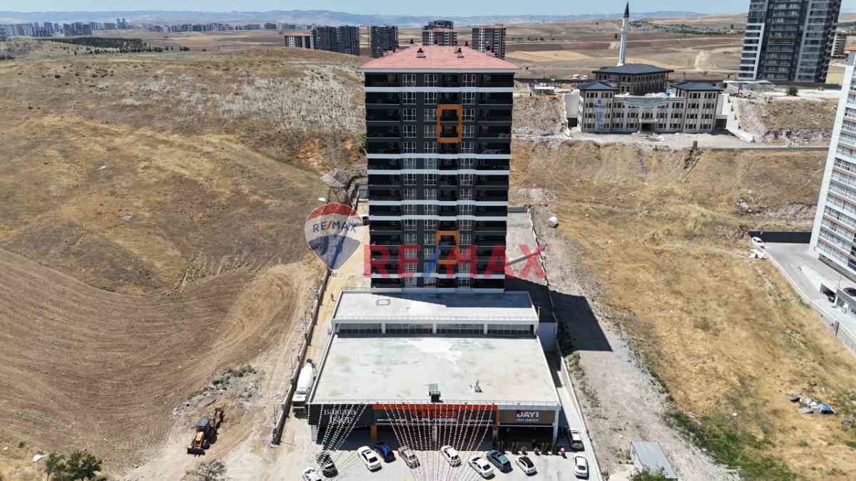 BATIKENT YUVA MAHALLESİ'NDE SATILIK 1+1 DAİRE