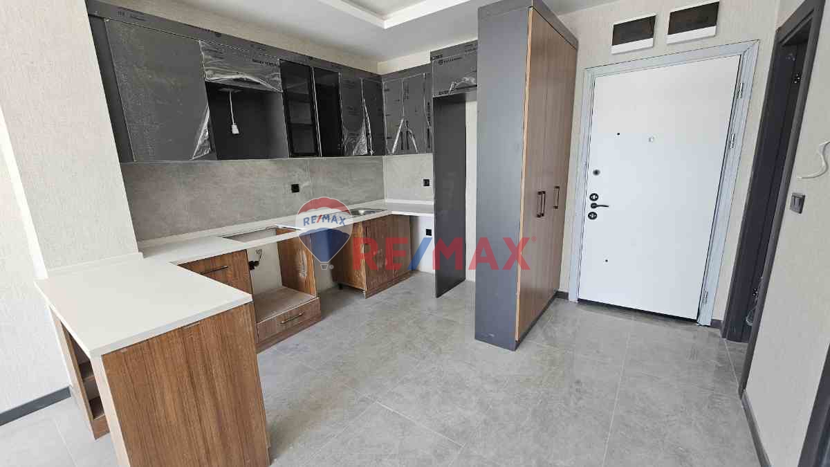 BATIKENT YUVA MAHALLESİ'NDE SATILIK 1+1 DAİRE