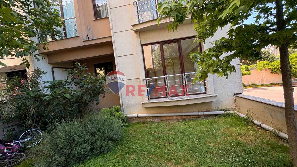ATAŞEHİR BOŞ GÜZEL BÜYÜK BAHÇE KATI DUBLEKS FIRSAT DAİRE