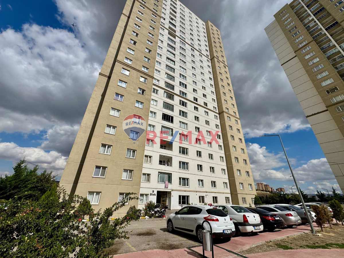 MAMAK DERBENT ZİRVE TOKİ KONUTLARI ARAKAT SATILIK 3+1