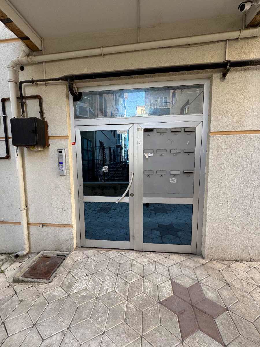 CUMHURİYET MAHALLESİ CENGİZ TOPEL CADDESİN DE 3+1 LÜKS ARAKAT DAİRE