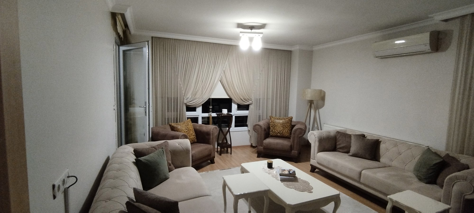 ALİAĞA MERKEZDE ARA KAT 3+1 SATILIK DAIRE