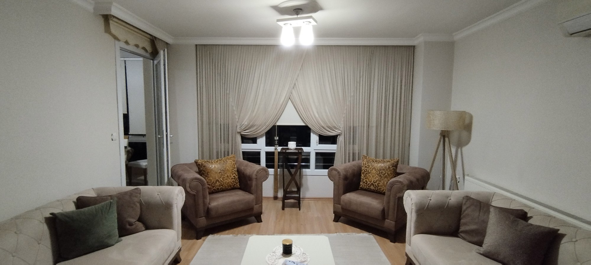 ALİAĞA MERKEZDE ARA KAT 3+1 SATILIK DAIRE