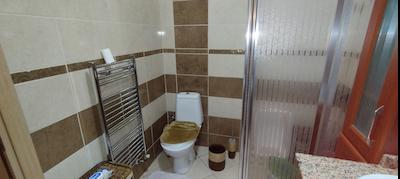 ALİAĞA MERKEZDE ARA KAT 3+1 SATILIK DAIRE