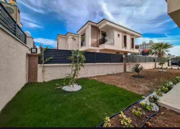 DİDİM ÇAMLIK MAHALLESİNDE MÜSTAKİL HAVUZLU SATILIK VİLLA!