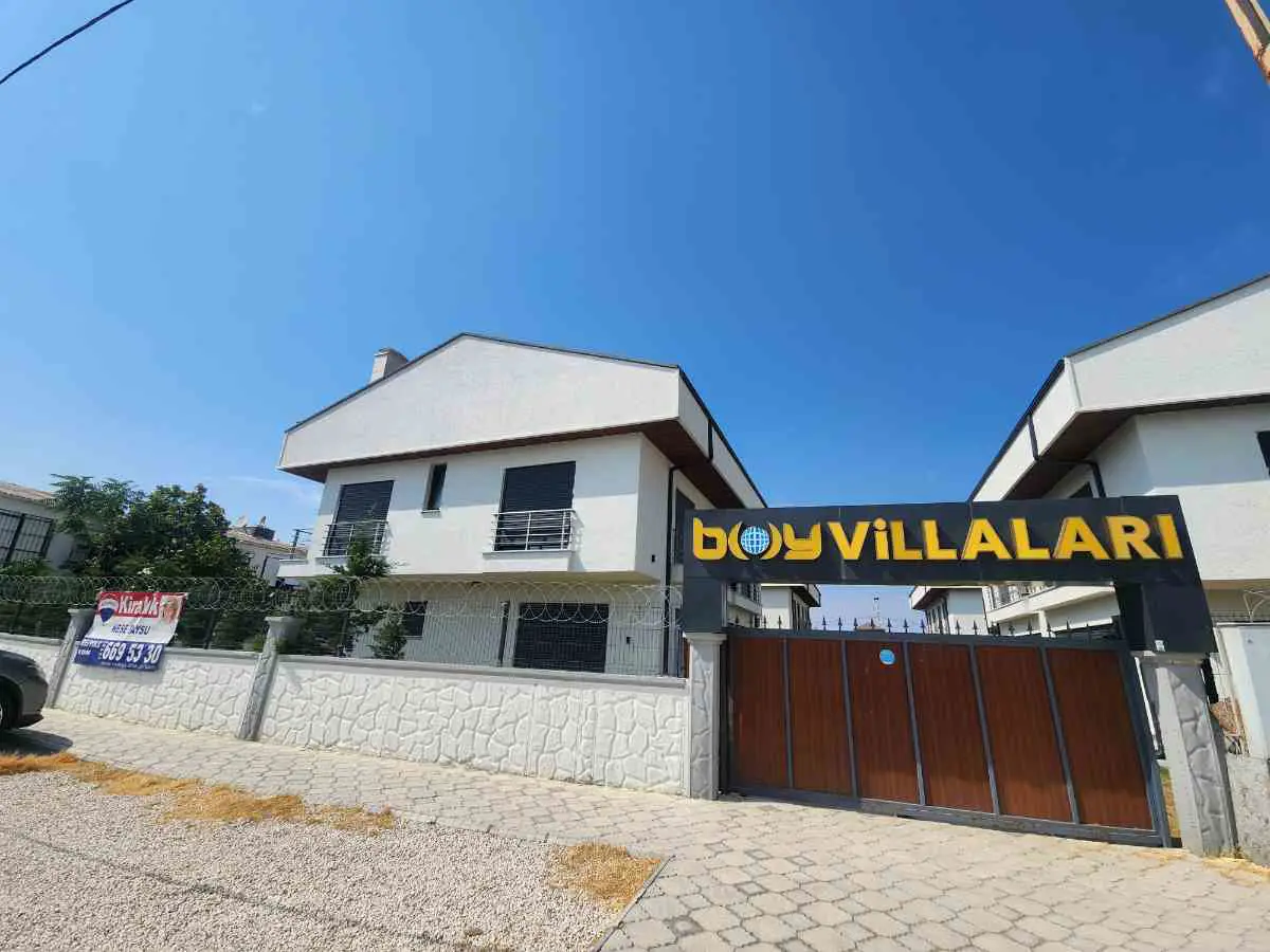 SİLİVRİ-GÜMÜŞYAKA-ÖZTÜRK CADDESİ-E5 ÜZERİ KİRALIK 