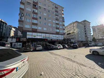 MEHMET AKIF MAH'DE TAVUKÇUYOLU CADDESI ÜZERINDE SATILIK İŞYERI