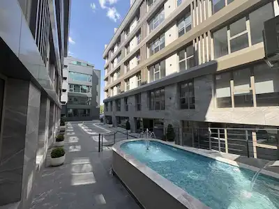 TBMMYE KOMŞU, PARİS CADDESİNDE MODERN 2+1