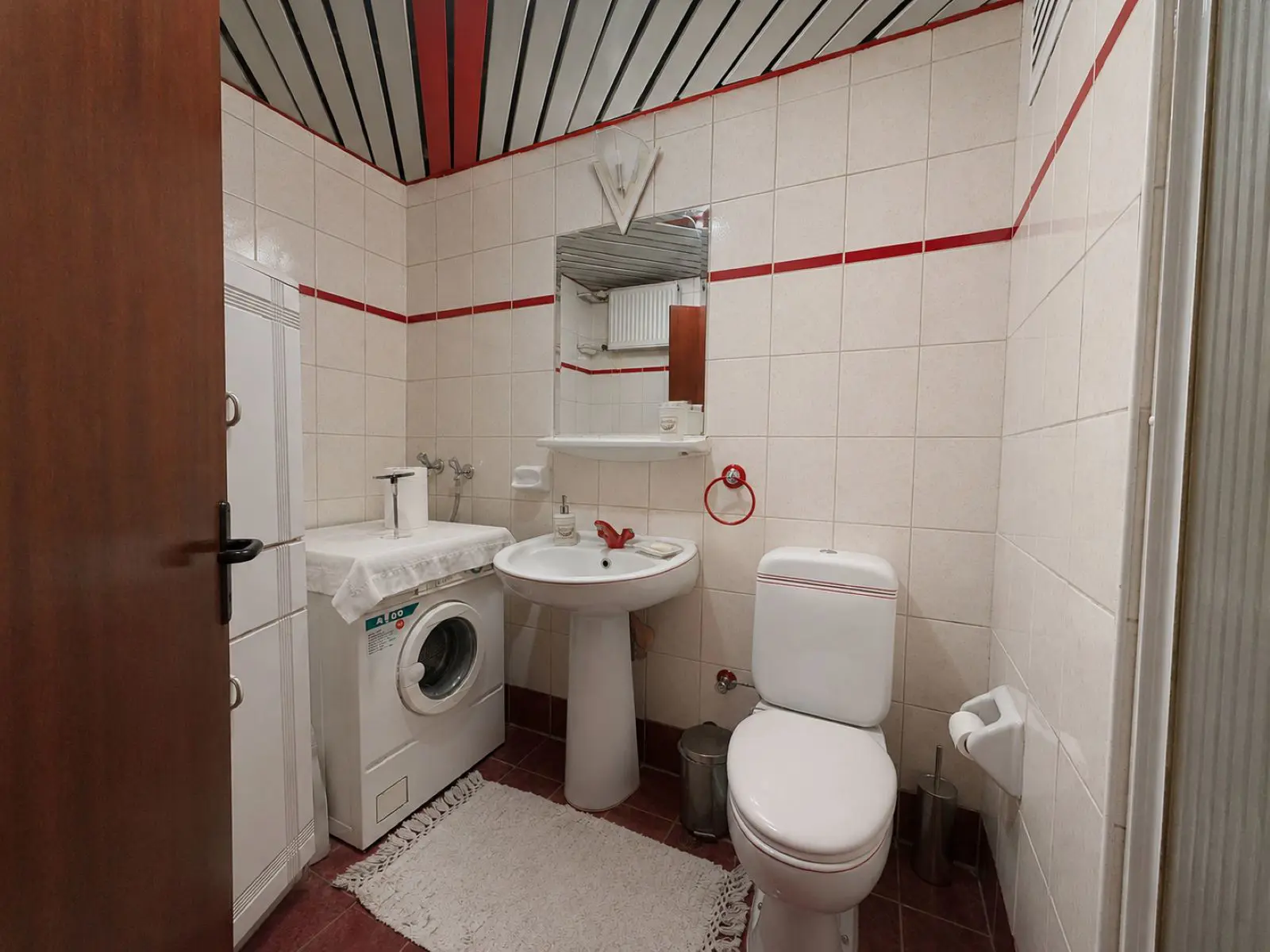 Property image 16
