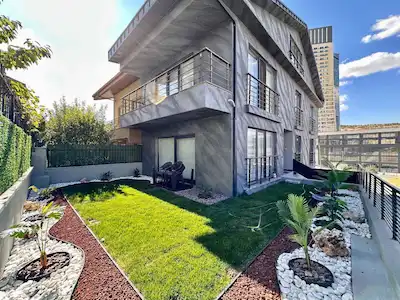ÇANKAYA KONUTKENT’TE 5+1 SATILIK KÖŞE VILLA 