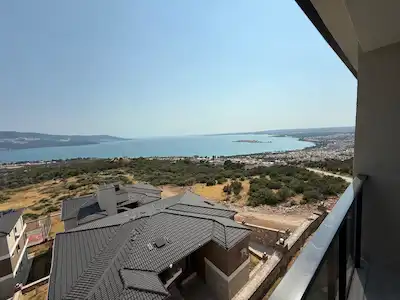 RE/MAX COOL'DAN AKBÜK AKAN DELUXE'TE 2+1 LÜKS DAİRE