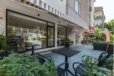 CADDE ÜZERINDE KURULU DÜZEN | PREMIUM KONSEPT | HAZIR İŞLETME