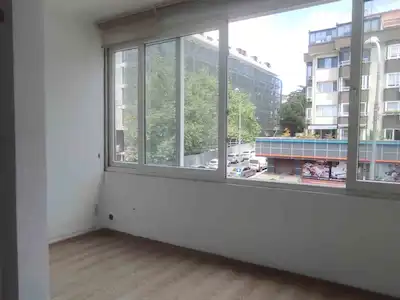 KÜÇÜKYALI MİNİBÜS CADDESİ ÜZERİ, ÇAĞRI MARKET KARŞISI 50 M² KİRALIK OFİS