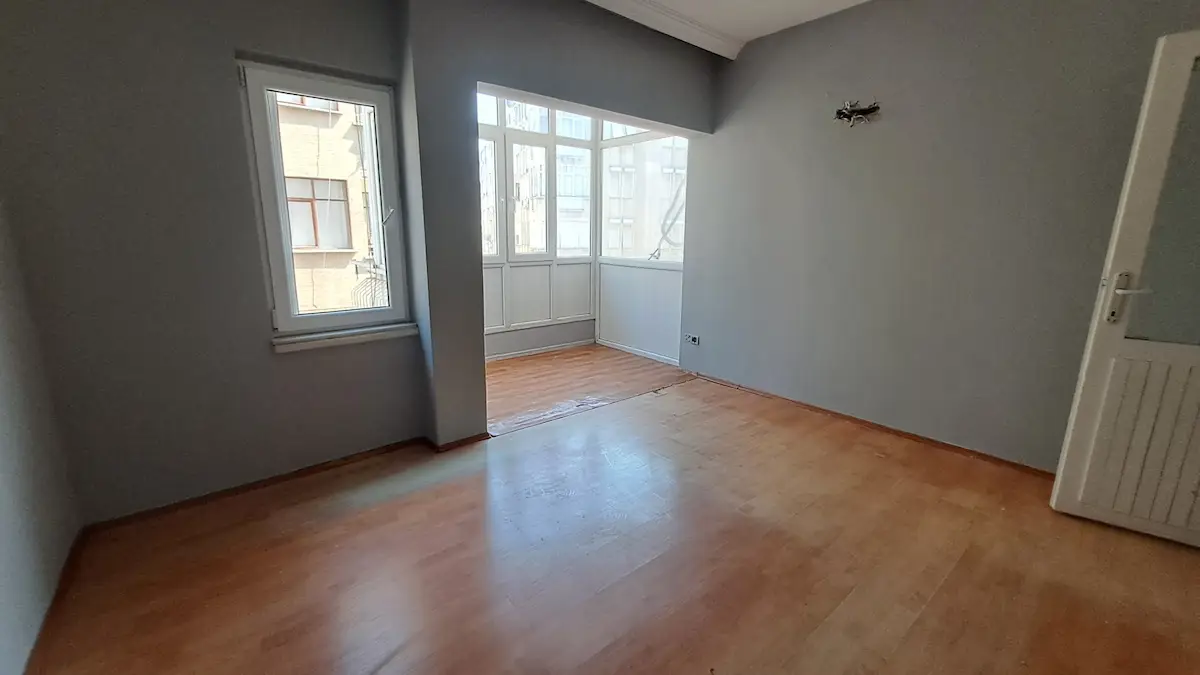 ANTALYA MURATPAŞA SİNAN MAH.DE ŞEHRİN TAM MERKEZİNDE KALEİÇİ'NE YAKIN HARİKA KONUMDA SATILIK DAİRE