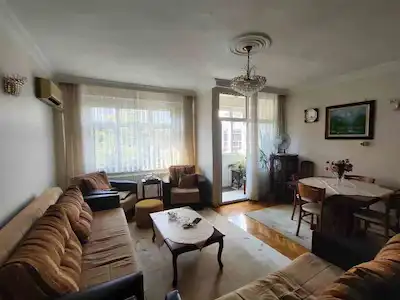 BAKIRKÖY’DE EŞYALI 2+1 | 110 M² BRÜT | BALKONLU | DOĞALGAZ KOMBİLİ