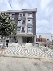 SANCAKTEPE ABDURRAHMANGAZİ’DE 2026 YAPIM SIFIR DÜKKÂN 