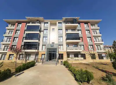 REMAX DOĞU'DAN YEMİŞLİK DORUK BÜFE KARŞISINDA KİRALIK 3+1 TOKİ