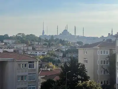 REMAX ANI 'DAN ÇENGELKÖY ATA 2 SİTESİ ’NDE KİRALIK 2+1 DAİRE