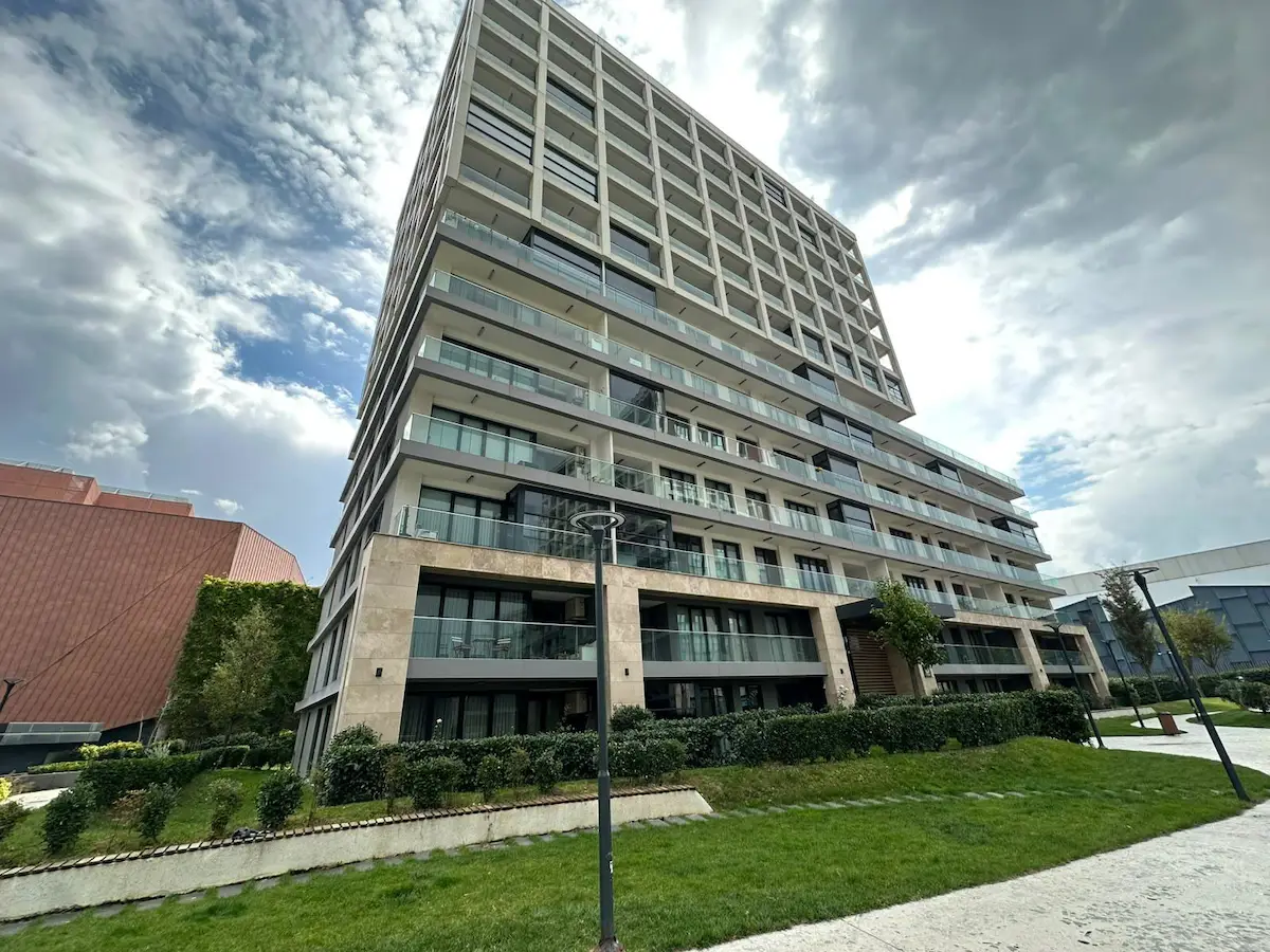 REMAX MID CİTY LİFE SİTESİNDE 3+1 LÜKS KİRALIK DAİRE