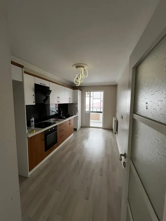 REMAX İLKE'DEN KAVAK KONUTLARI'NDA 3+1 SATILIK DAİRE