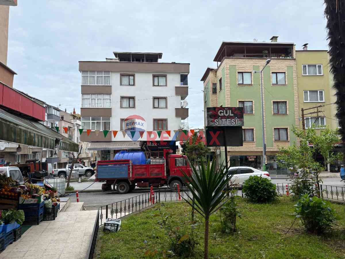 TANJANTLA SAHİL YOLU ARASINDA SİTE İÇİ ASANSÖRLÜ OTOPARKLI DAİRE