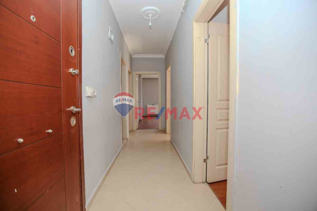 MECLIS MAHALLESI'NDE METROYA YAKIN 3+2 Ç.DUBLEKS SATILIK DAIRE