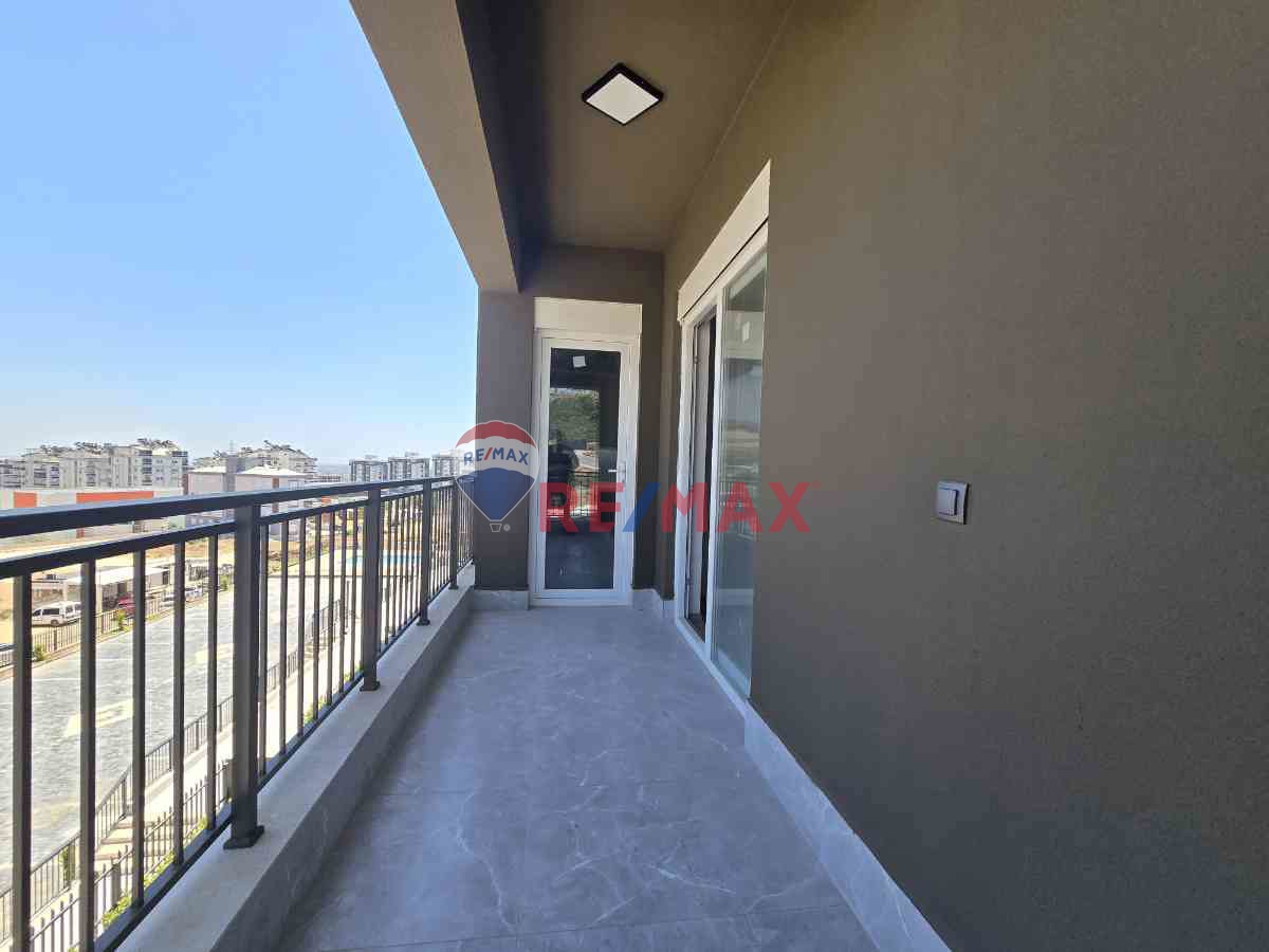 ŞEHİR HASTANESİNE YAKIN YÜZME HAVUZLU 2+1 DAİRE