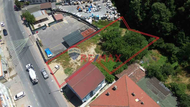 ÇAVUŞBAŞI ÇENGELDERE CADDESI'NE CEPHELI, TICARI+KONUT 1.193M²