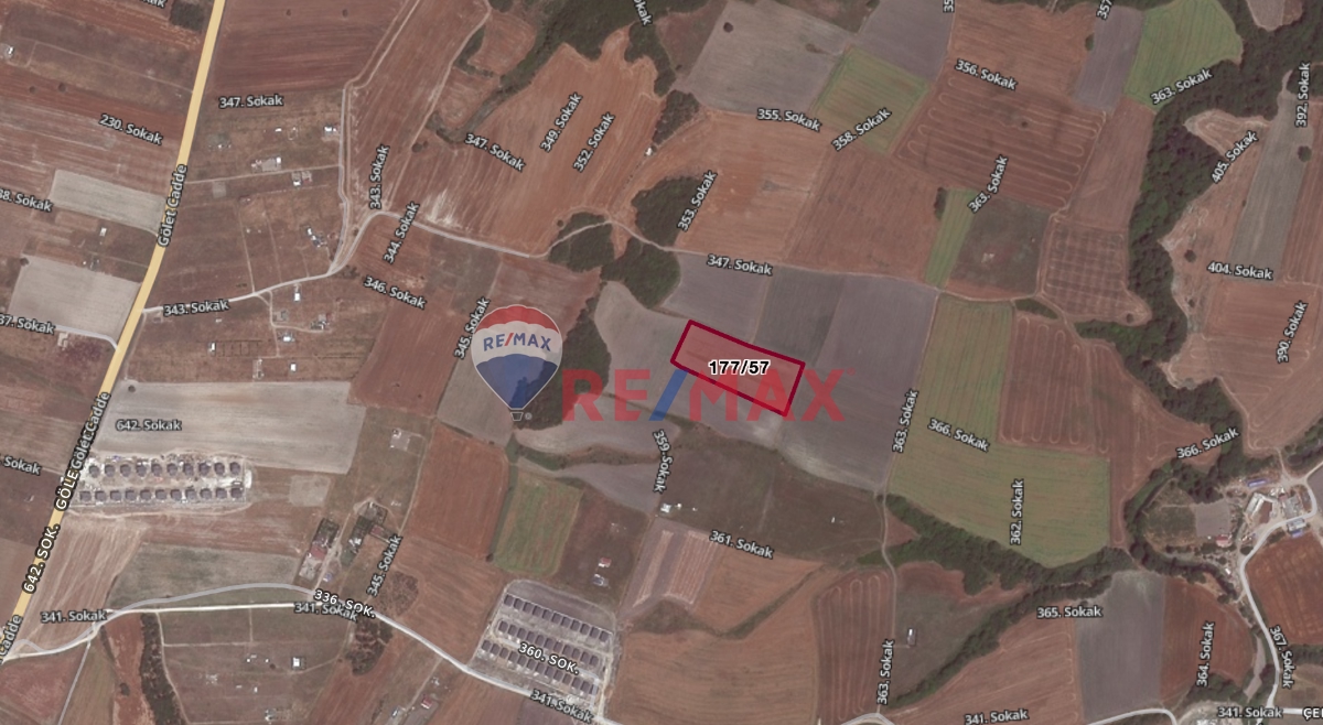 SİLİVRİ ÇANTA BALABAN'DA 300 M2 RESİMELRDE DETAYLAR MEVCUT