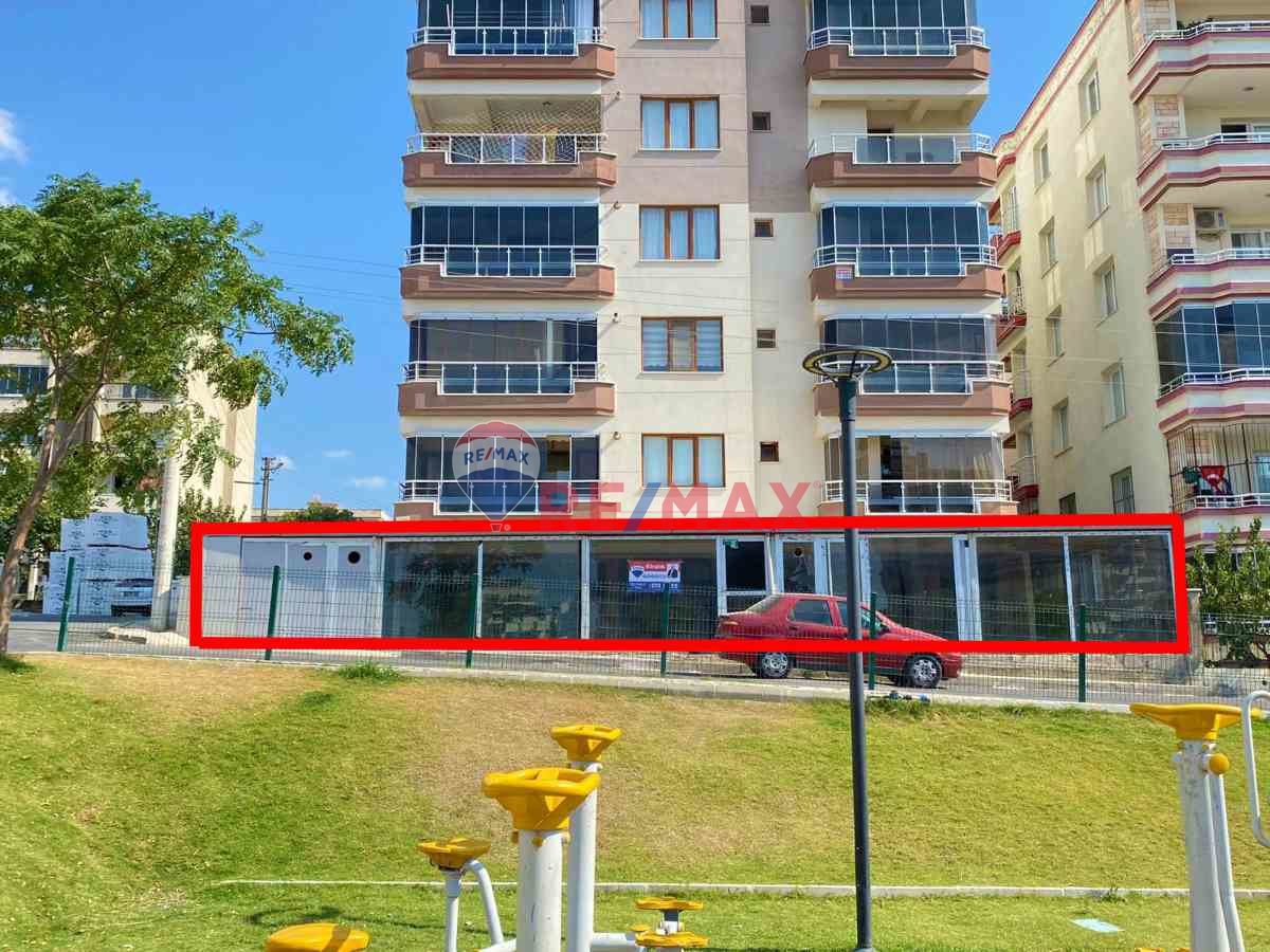 ALIAĞA YENI MH HASTANE KARŞISI KIRALIK 450 M² DÜKKAN/DEPO