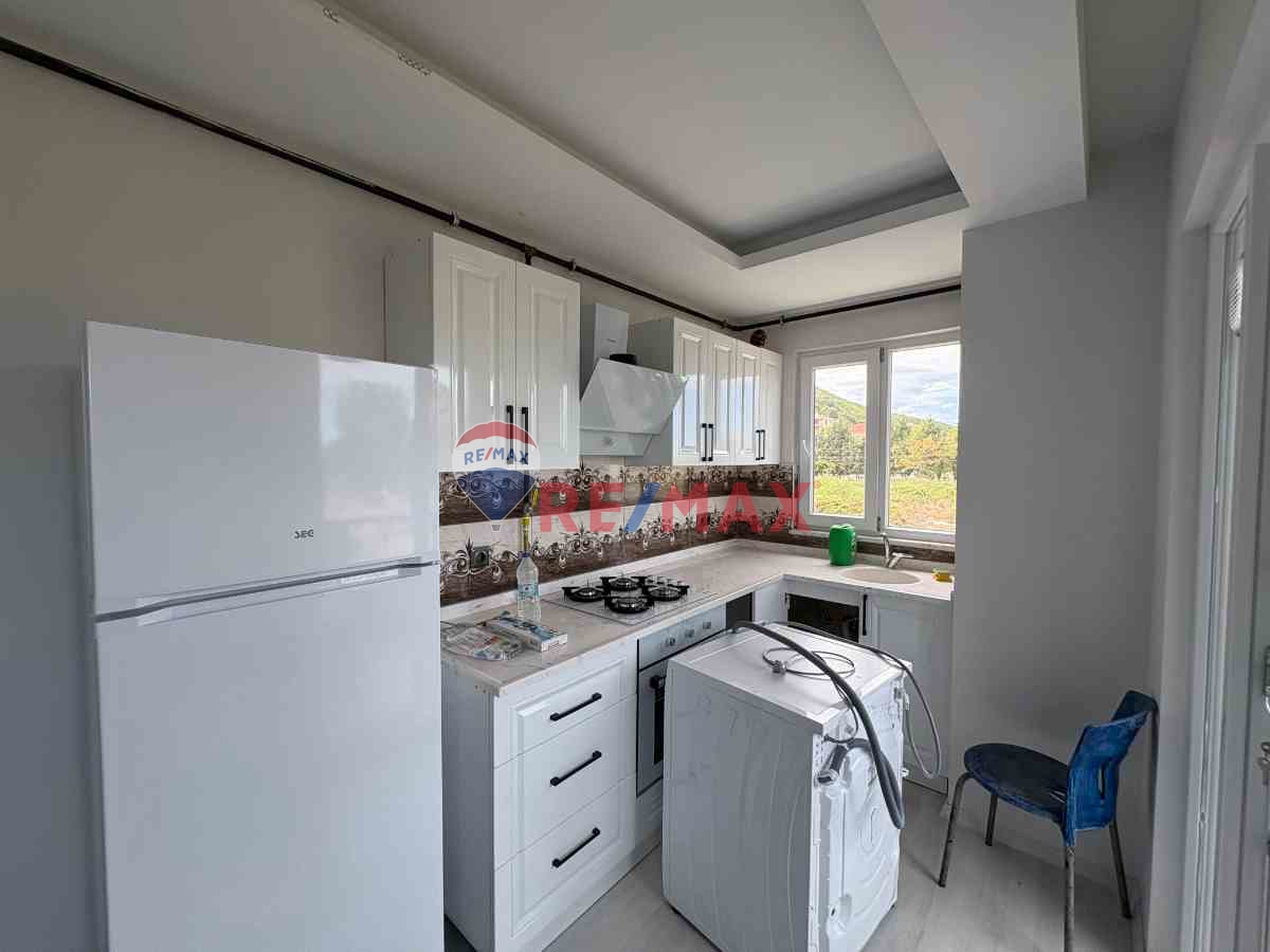 REMAX MODERN ONUR ÇİBİKCİ'DEN EŞYALI KİRALIK 1+1 DAİRE