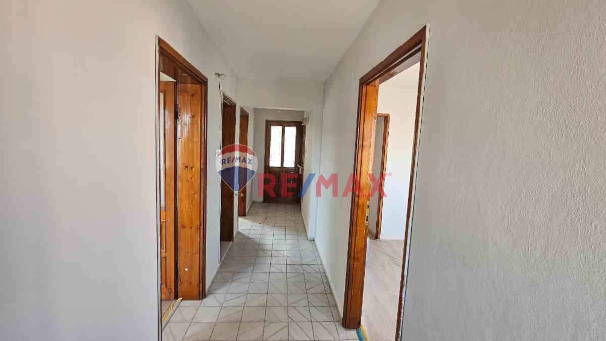 RE/MAX İNCİ'DEN BAHÇELİEVLERDE 2+0 TERASLI KİRALIK DAİRE 