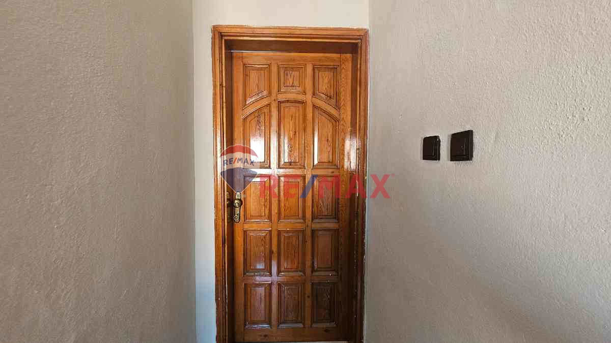 RE/MAX İNCİ'DEN BAHÇELİEVLERDE 2+0 TERASLI KİRALIK DAİRE 