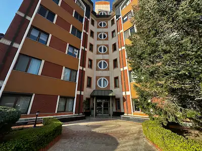 ACARKENT'TE İSTANBUL MANZARASINI 4 + 1  DAİREDE KESİNTİSİZ YAŞAMA KEYFİ 