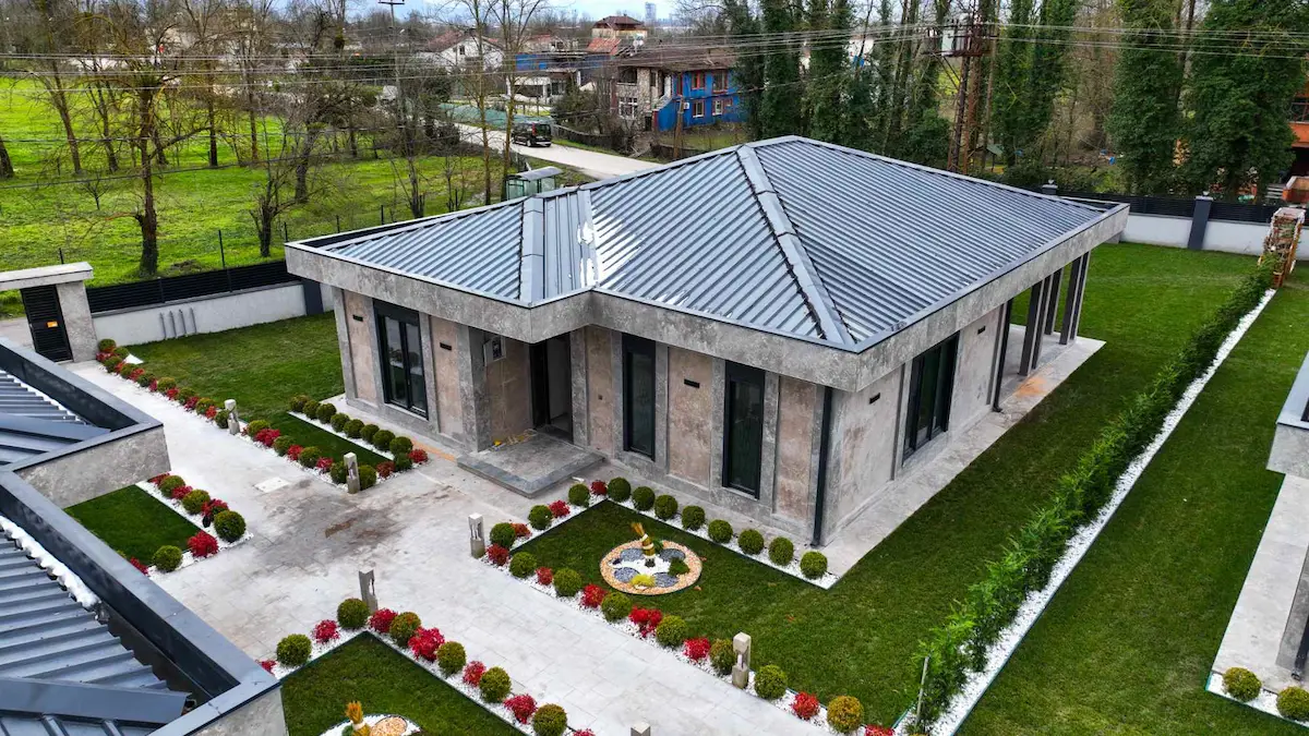HENDEK UZUNCAORMAN 590M2 ARSA ULTRA LÜKS 3+1 KDVLI SATILIK VILLA