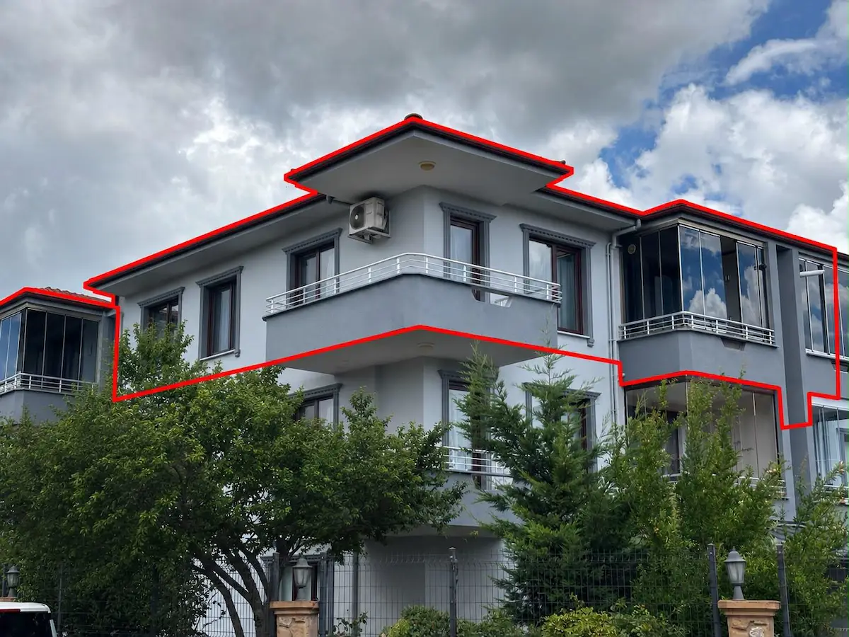 REMAX HÜR AYFER SEVER'DEN SATILIK 3+1 SATILIK GARAJLI DAİRE