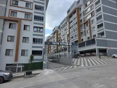 FIRSAT..YENİKENT SAFİR KONAKLARINDA SATILIK 3+1 BAHÇE DUBLEKS