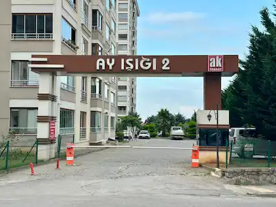 ORTAHİSAR ÇUKURÇAYIR MAHALLESİ AY IŞIĞI 2 SİTESİ SATILIK DAİRE