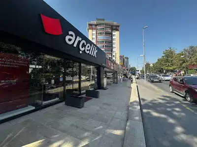 ESENYURT ESENKENT'TE İSTİNYE ÜNİVERSİTESİ HASTANE KARŞISINDA KİRALIK DÜKKAN/MAĞAZA